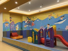 -戊辰亲子游泳俱乐部