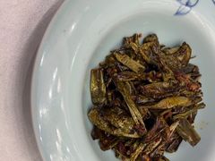 -忆江南·临江鱼馆