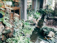 -谷咖啡·鲜花绿植花园餐厅