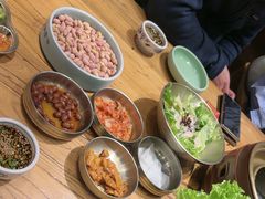 -韩景台烤肉(八大处店)