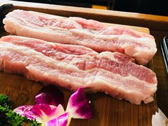 -唯成•韩国炭火烤肉 유성고기