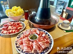 -东镇老火锅(长春路首店)