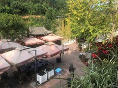 -楠柏弯休闲山庄(梨花溪店)