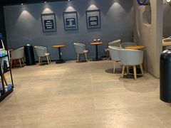 -瑞幸咖啡(新世界中心店)