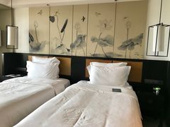 -三亚湾海居铂尔曼度假酒店