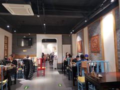 大堂-北平食府·北京烤鸭(北京西站六里桥店)