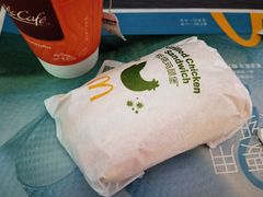 板烧鸡腿堡-麦当劳(西客站店)