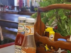 -Ed's Eating House - Family Restaurant