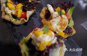 椰香芒果脆虾球