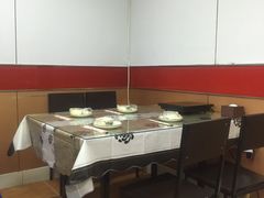 大堂-弘烨 贵州酸汤 鱼火锅(东财店)