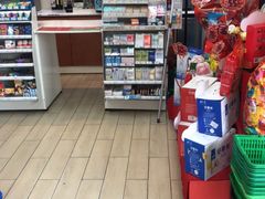 -全家便利店(沪青平公路四店)