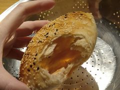 甜大饼-弄堂咪道-饭香·面香·馄饨香(钦州北路田尚坊店)