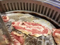-佰烧海鲜烤肉火锅自助(世茂国际广场店)