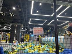 -反弹蹦床公园·亲子乐园·团建·派对(中庚漫游城店)