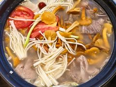 -九寨特色牦牛肉汤锅 羊肉汤锅