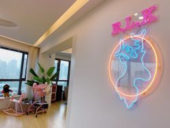 -E.L.K造型momopark店