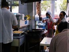 -黄阿姨锅贴大王(万航渡路店)