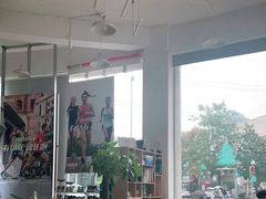 -APT运动康复中心(徐汇万科店)