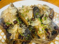 -黄泥岗·地道湖北菜(奥特莱斯店)