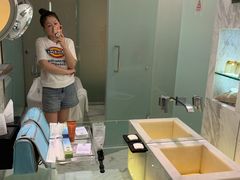 -上海滴水湖皇冠假日酒店