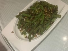 干煸四季豆-渝信川菜 · 川味家常菜(长安店)