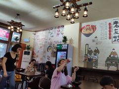 -柳大厨螺蛳粉(人民路总店)
