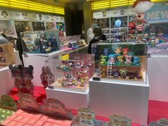 -泡泡玛特POPMART(龙湖杭州滨江天街店)