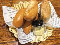 -1886德国汽车餐厅(外滩十六铺码头店)