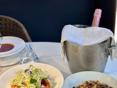 -MONICH牛排融合餐厅(和义大道购物中心店)