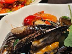 -大头虾越式风味餐厅(光明广场店)