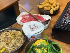 -天成·潮州牛肉脆肉鱼生蚝自助火锅