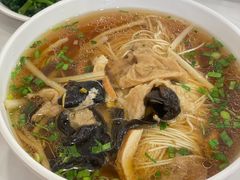 -老西白点心店