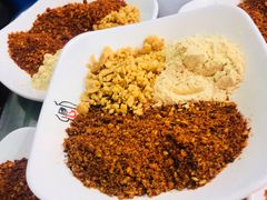 -老成都卿掌柜厕所串串香火锅(步行街店)