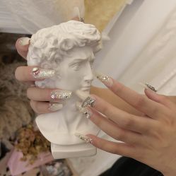 -Nail Romance·美甲罗曼史