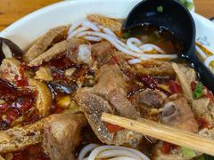 蒜香排骨-宝小庆邵阳米粉(深圳市南山保利店)
