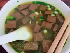 -黄阿姨锅贴大王(万航渡路店)