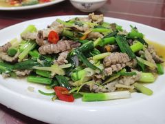 虾蛄干炒芹菜-梅子大排档