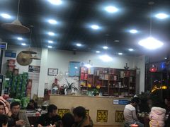 大堂-乙丙丁正宗昭通天麻火腿鸡(总店)