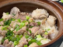-容里煲仔饭(利丰北路店)