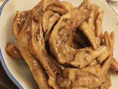 藤椒爪翅-王浩儿纪六孃甜皮鸭(乐山总店)