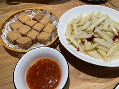 -董厨煨汤馆(车站路店)