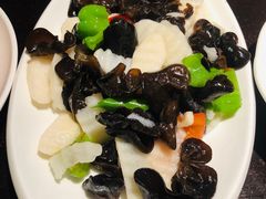 山药炒木耳-舌尖上的食缘花园主题餐厅