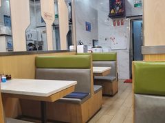 -鸿图餐厅(云峰花园店)