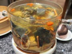 五指毛桃乌鸡汤-頂好酒家·经典粤菜(海信广场店)