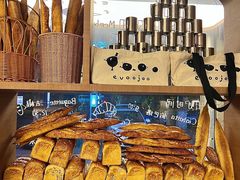 -evoojoo面包商店