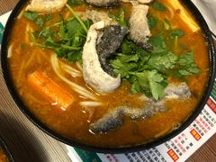 -肥汁米蘭香港米线(宁波路总店)