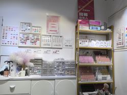 -尤米一站式美甲美睫