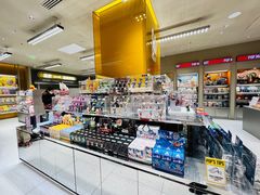 -泡泡玛特POPMART(蓝色港湾店)