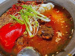 -四小区火锅·巷子里的重庆火锅(花照壁店)