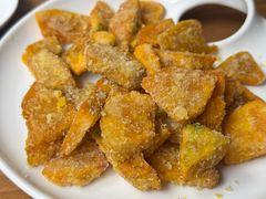 鸭蛋黄焗南瓜-美达尔烧烤(银川东路店)